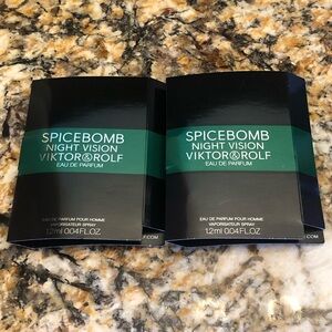 2 Viktor & Rolf Spice Bomb Night Vision Men’s Sample Vial Spray Card Bundle